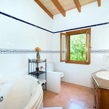 Owl Bobis - Family Holidays With Private Pool * Port de Pollença